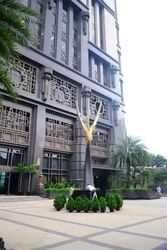 Parkview Square (D7), Office #639832541